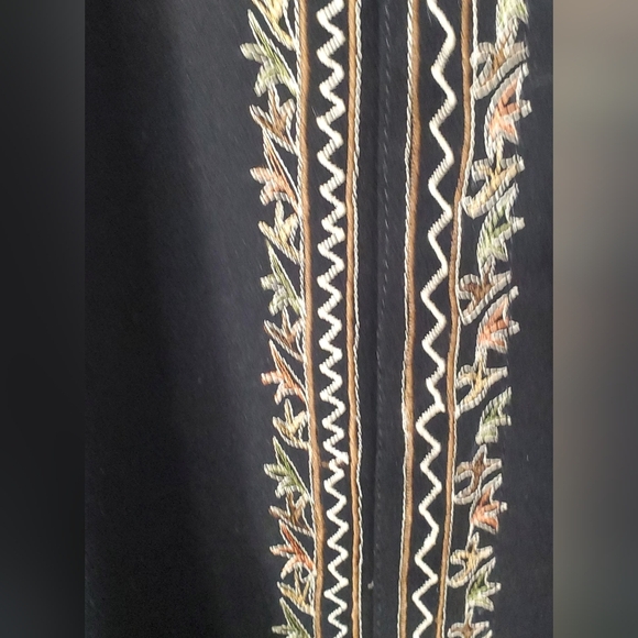 Black Tunic with Gold Embroidery Mandarin Collar Sherwani Kaftan Size 10 - Picture 6 of 10